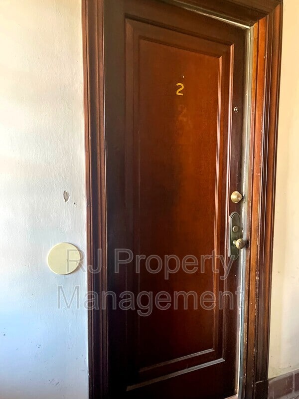 Photo - 72 N Belvedere Blvd