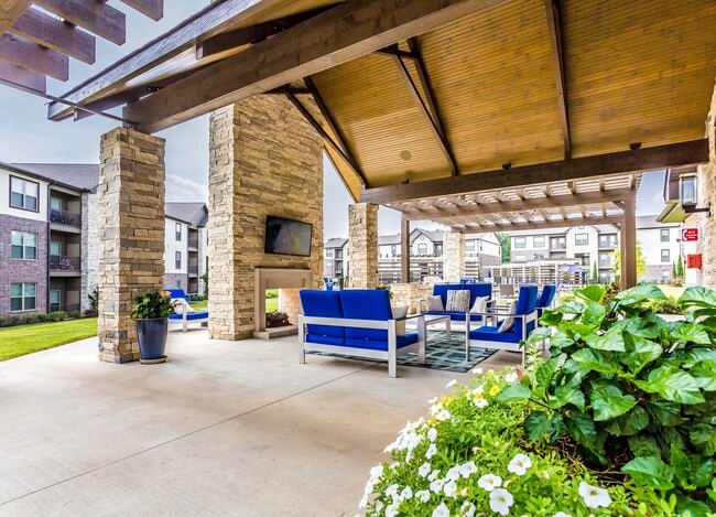 Photo - McKenzie Park Apartments