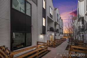 Building Photo - 1169 S Reed St Rental