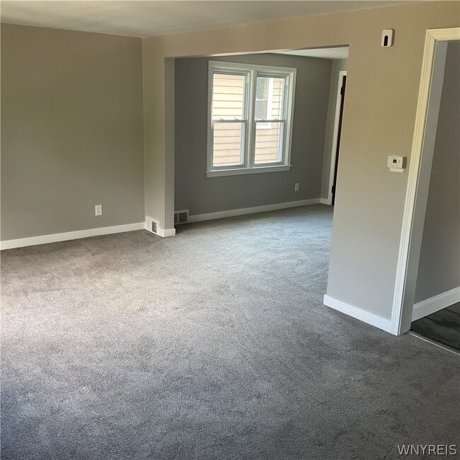 183 Hamilton Dr
