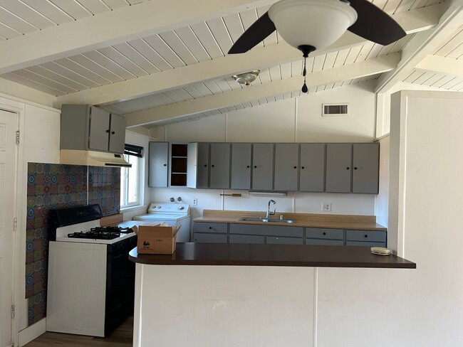 Photo - **READY FOR MOVE IN** Sparks Single Story Home