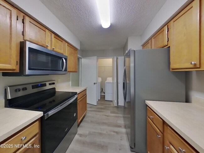 Photo - 3240 Avocet Ln