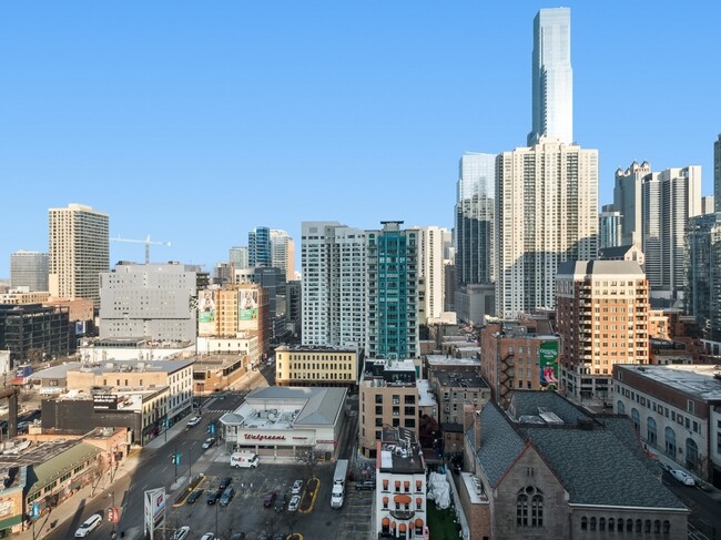 Photo - 600 N Dearborn St Condo Unit 1611