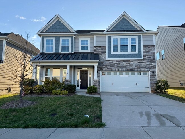 Building Photo - 1722 Spears Dr NW