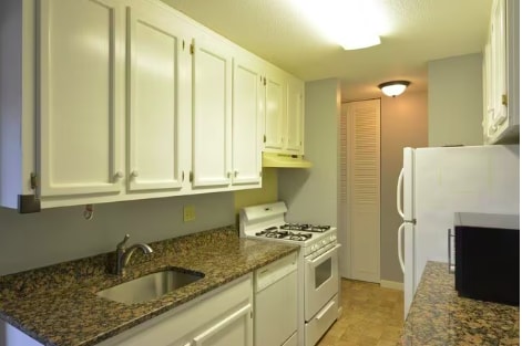 Building Photo - 56 Shrewsbury Green Dr Unit 56 Shrewsbury Green Rental