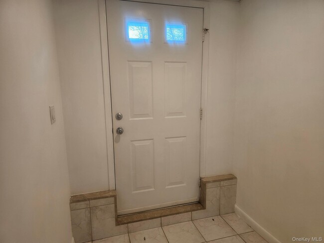 Photo - 804 Hampshire Rd