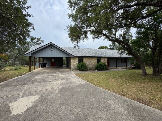 Charming 3-Bed in Wimberley: Granite Kitch... - Charming 3-Bed in Wimberley: Granite Kitch... Apartamento