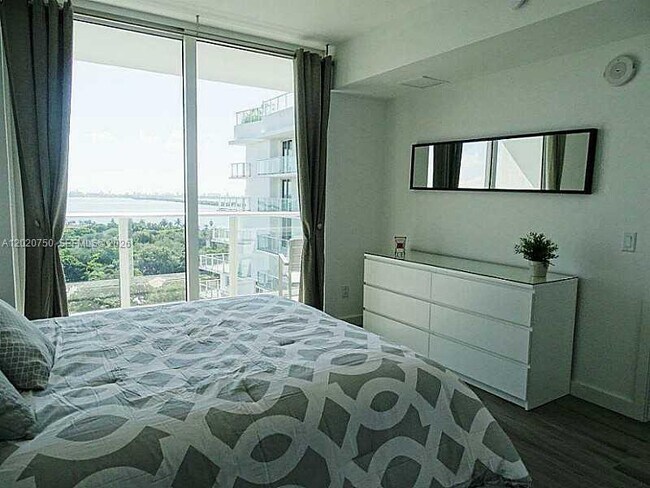 Photo - 4250 Biscayne Blvd Unidad 1508