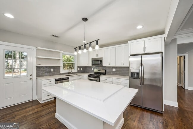 Photo - 2775 Glenvalley Dr