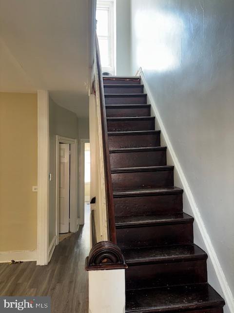 Photo - 1538 W Butler St