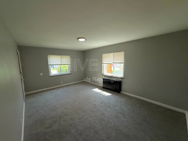 Photo - 3135 Mozart Ave Unit 2