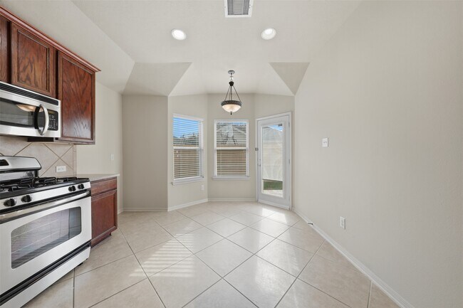 Photo - 20747 Rainmead Dr