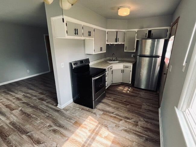 Photo - 508 Greenfield Rd Unit 2
