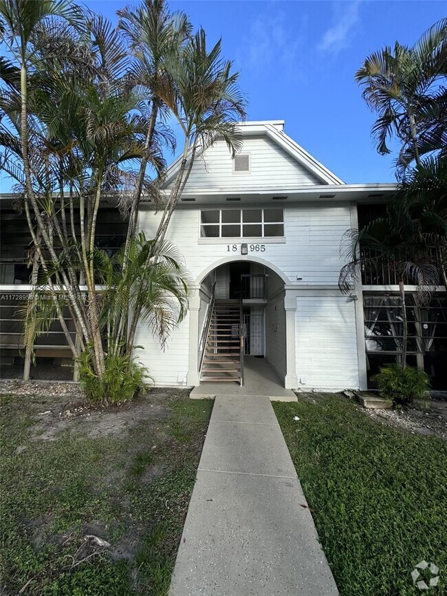 Building Photo - 18965 NW 62nd Ave Unit 105 Rental