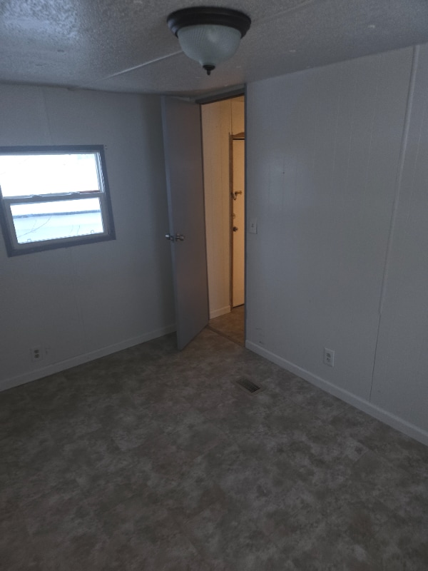 Photo - 8464 Cleveland Ave NW