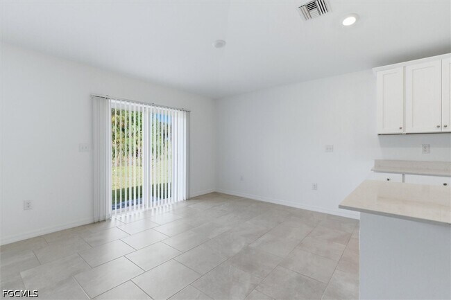 Photo - 3911 Treasure Oak Wy