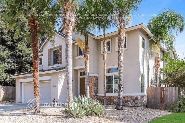 Photo - 2105 Cold Water St