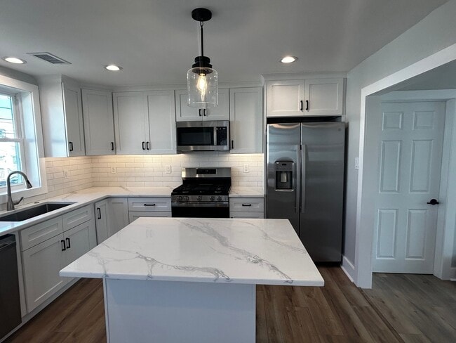Photo - 1135 Agnew Dr