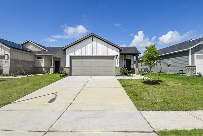 Building Photo - 21835 Red Lantana Trl
