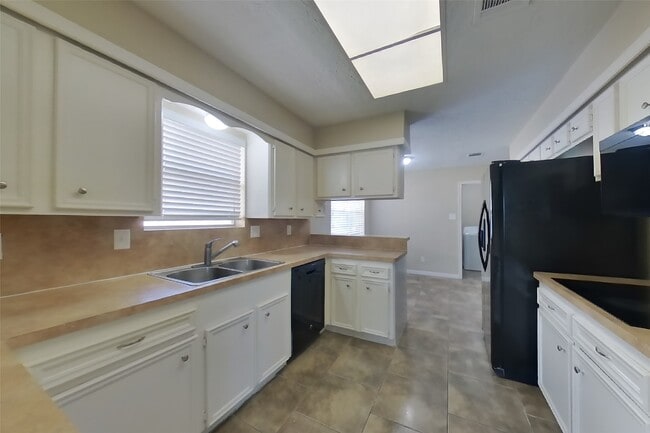 Photo - 1838 Turtle Creek Dr