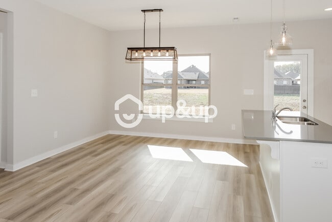 Photo - Fantastic 3bd/2ba home! Let yourself in!