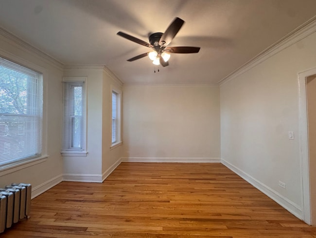6422 N Greenview Ave Unit 3