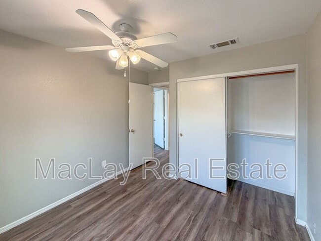 Photo - 2934 E Blackhawk Dr
