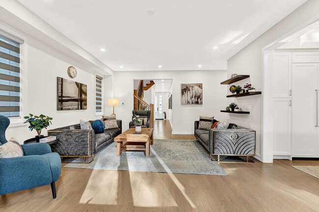 Photo - 450 Finch Ave Unité SI ID1504462P