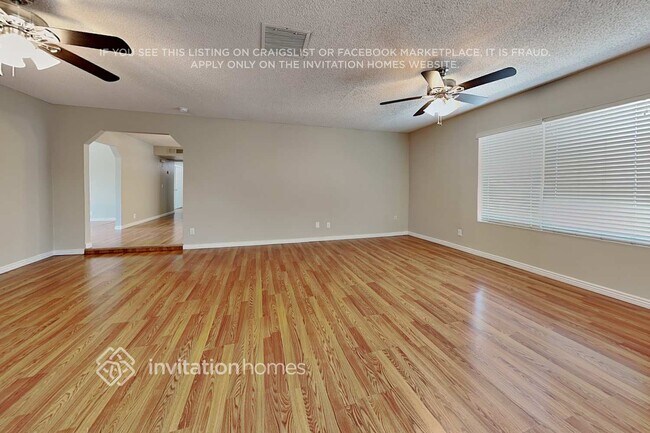 Photo - 4901 W Michigan Ave