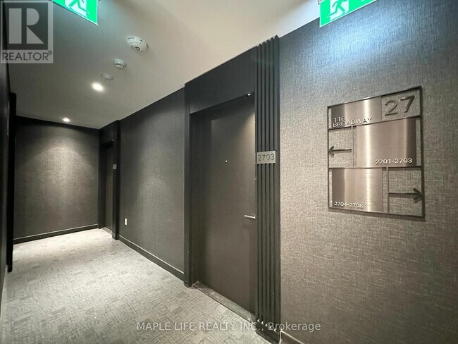 Photo - 110 Broadway Ave Unité 2703