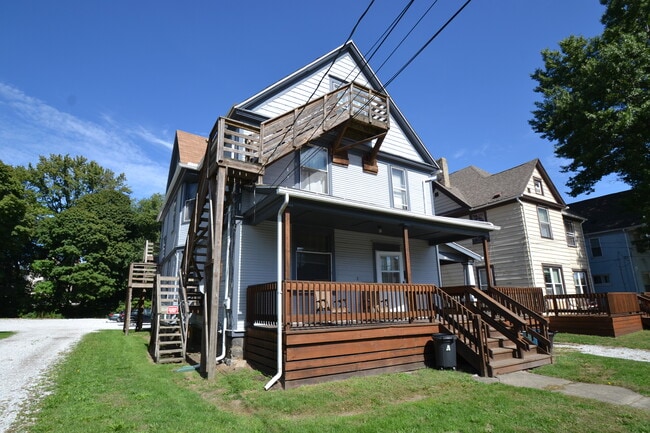 Photo - 537 Carroll St