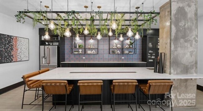 Photo - 1711 Commonwealth Ave Unit S1