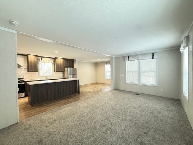 Photo - 29909 Flushing Dr