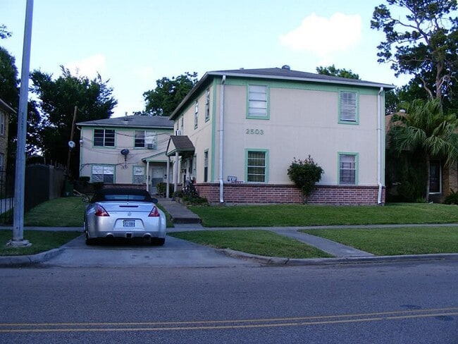 Photo - 2501 Cleburne St