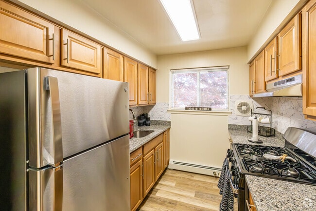 21 - State Fayette Gardens