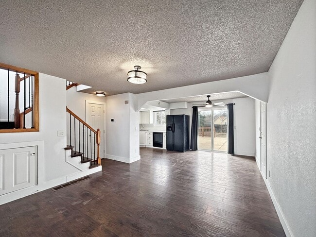 Photo - $0 DEPOSIT OPTION. CHARMING 2 BEDROOM HOME WITH SPACIOUS YARD NEAR QUINCY RESERVOIR!