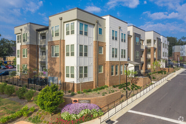 Gardenside at the Villages of East Lake - Gardenside at the Villages of East Lake Apartments