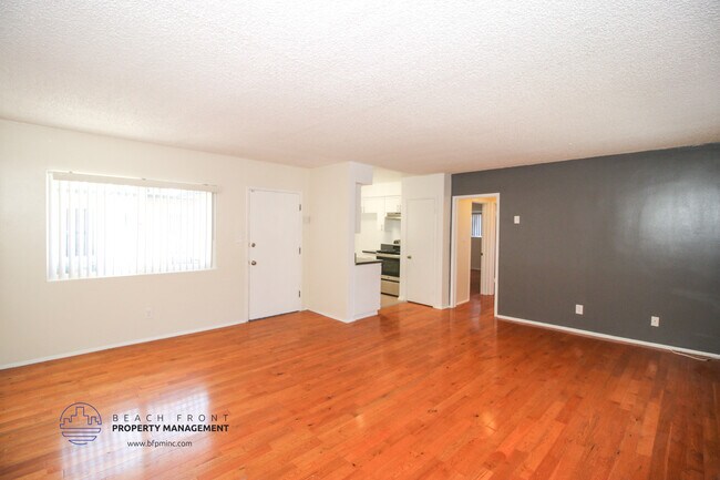 24431-24433 Hawthorne Blvd.