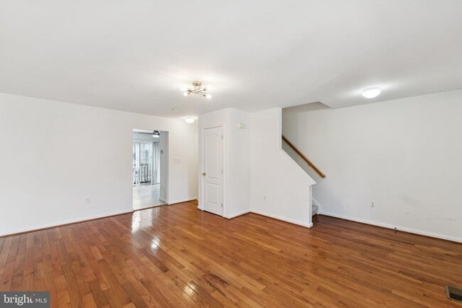 Building Photo - 13965 Sawteeth Way