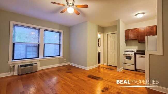 Photo - 0 bedroom in CHICAGO IL 60657 Unit 206