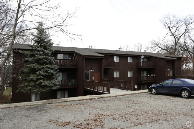 Apartamentos Woodcreek - Woodcreek Apartments