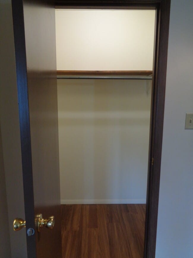 112 Twin Oaks Dr Unit 9