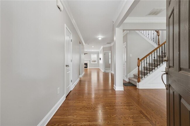 Photo - 3080 Whitfield Ave