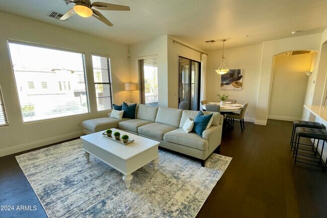 Photo - 16600 N Thompson Peak Pkwy Unidad 2011