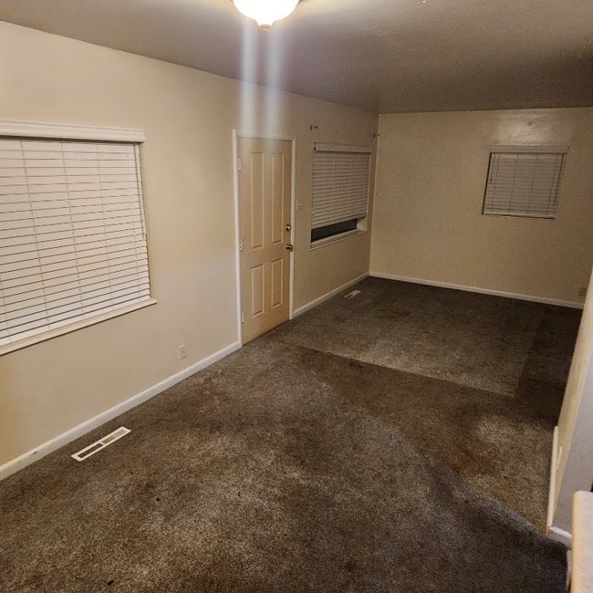 Photo - 213 E Coatsville Ave Unidad A