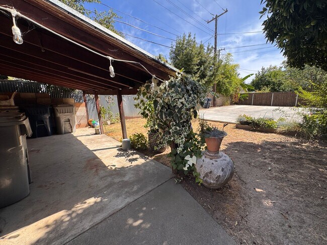 1029 33rd St Unidad Upper
