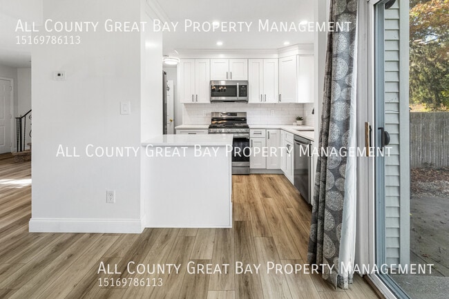 Photo - 921 Church St