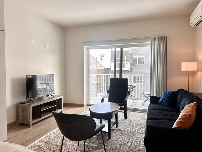 1640 N Water St Unit SI ID1379031P