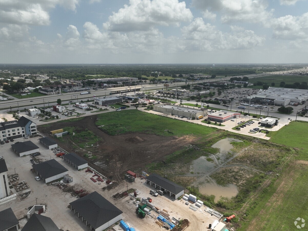 Al parecer, la construcción aún no ha comenzado. - US Fairgrounds
