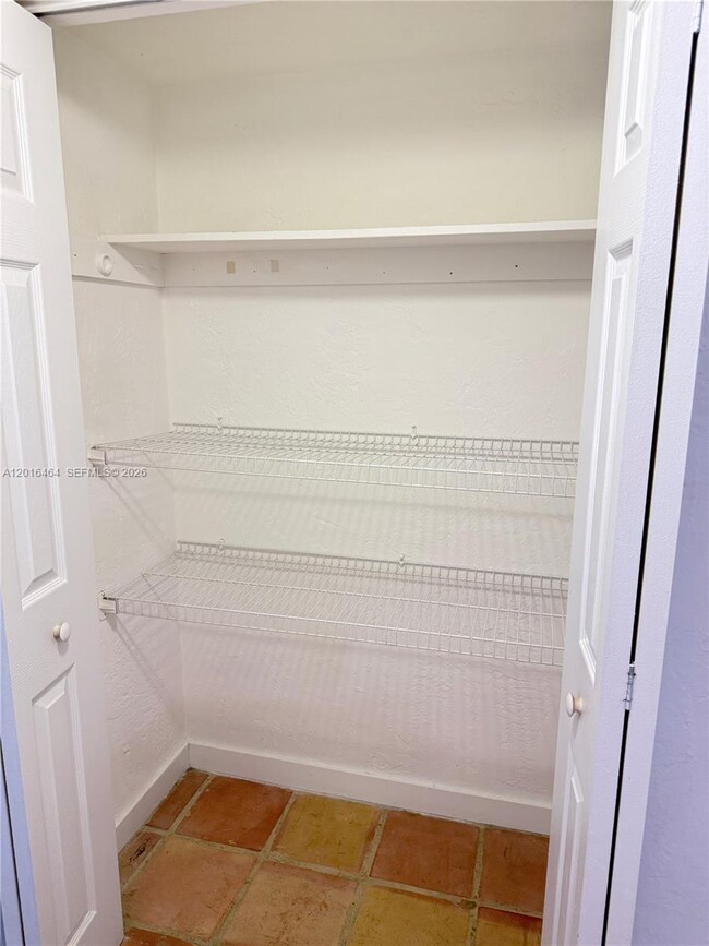 Photo - 1205 Mariposa Ave Unit 301